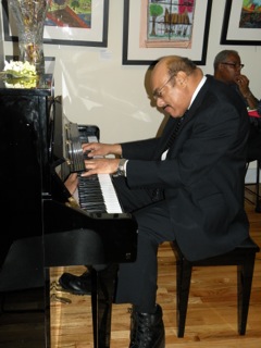 Tyrone Powell, Pianist